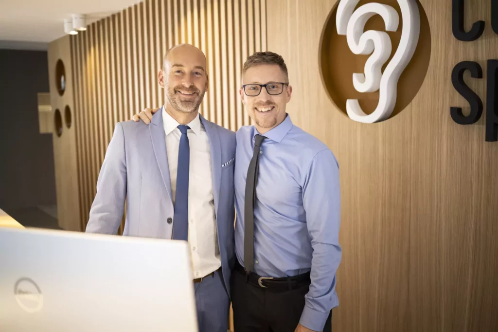 Georg Collofong & Andreas Speckert am Tresen